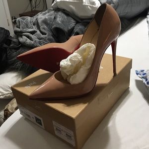 Christian Louboutin (So Kate)